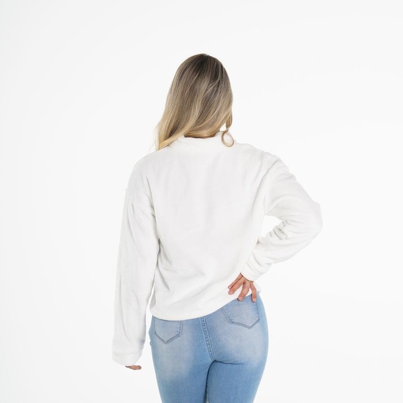 White Full Length Teddy Fleece - Picture 4 of 4